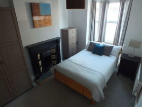 1&nbsp;Bedroom&nbsp;Detached